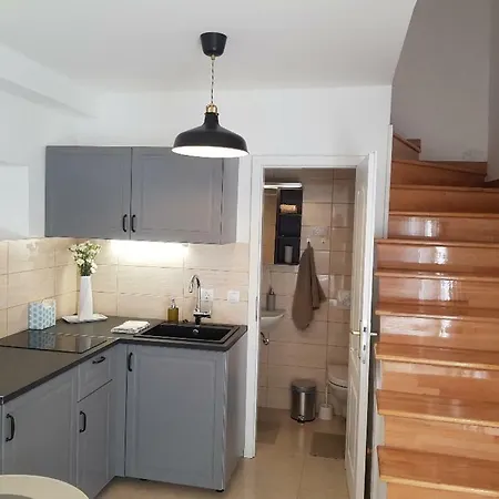 Apartment Little House Komiža